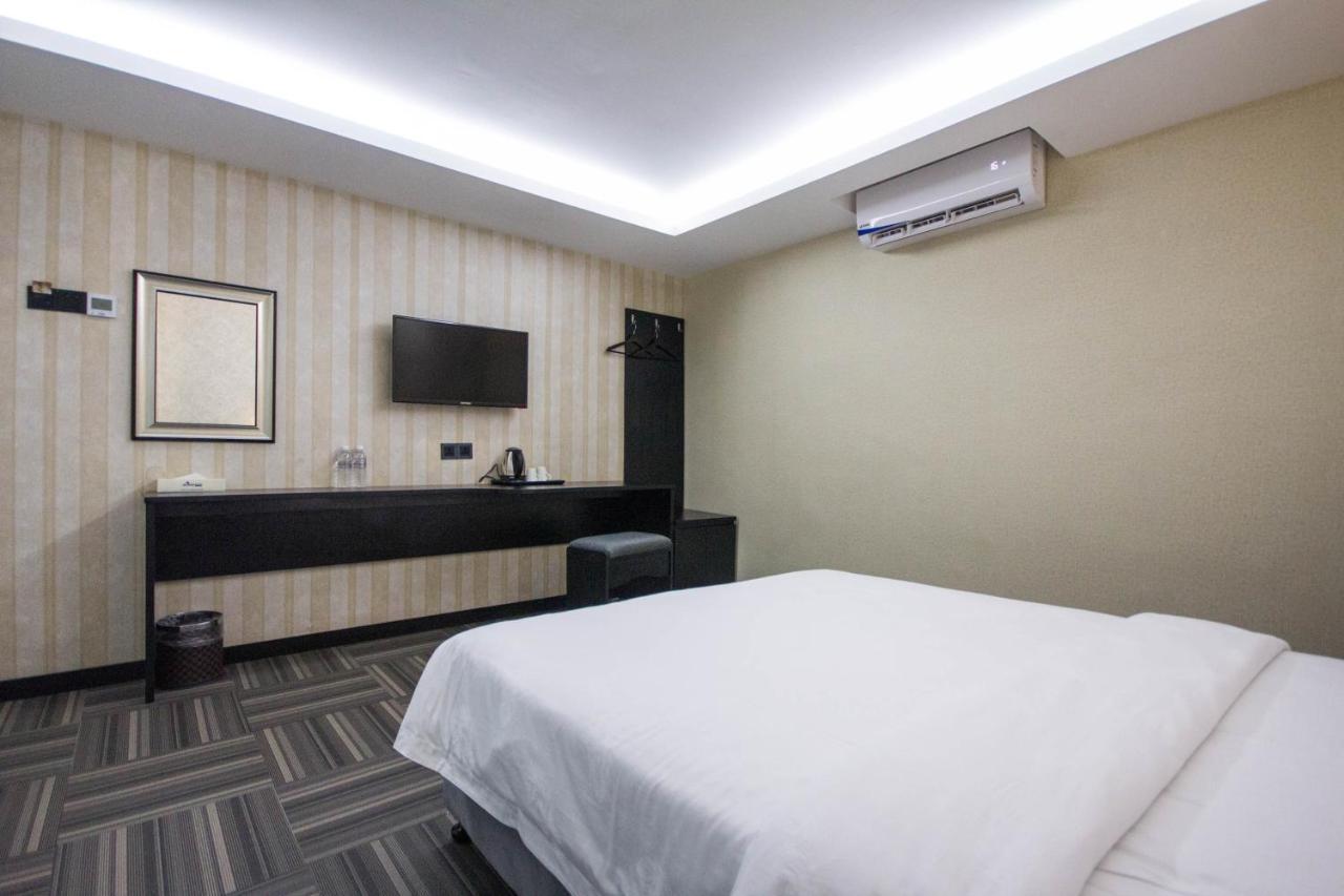 S Hotel Seberang Jaya Exteriér fotografie